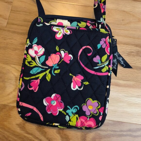 Vera Bradley Crossbody Bag In Cotton, Navy Floral, NWOT - Picture 10 of 11